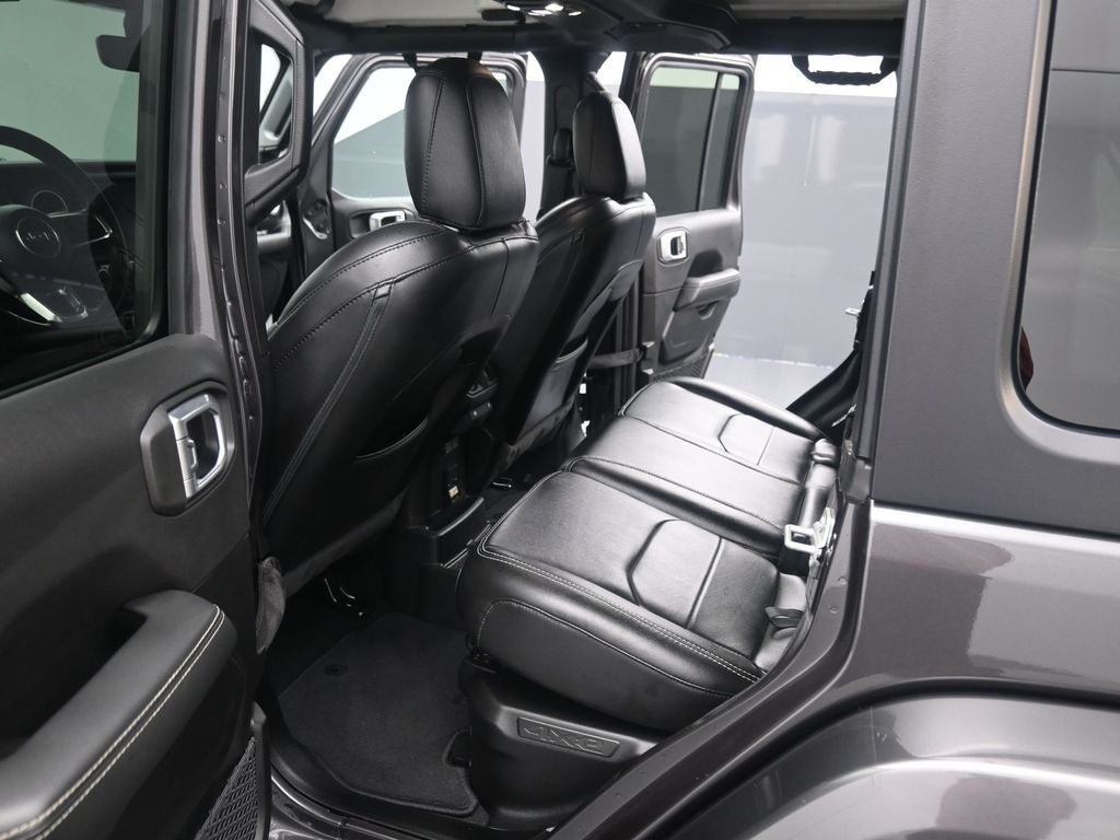 2022 Jeep Wrangler Unlimited Sahara 4x4