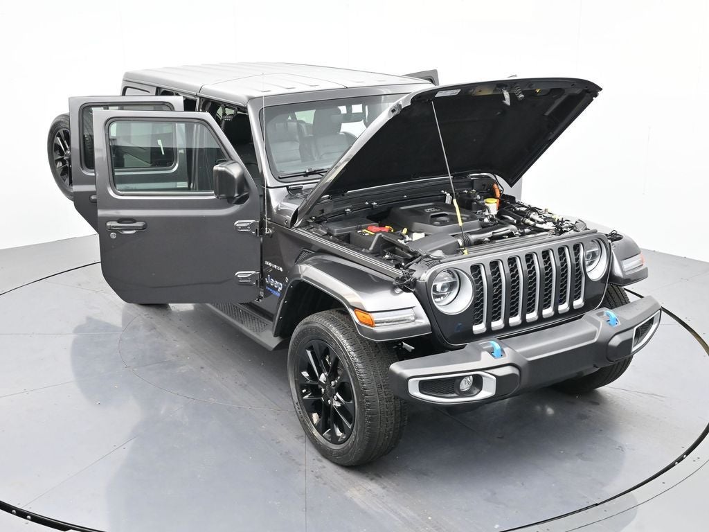 2022 Jeep Wrangler Unlimited Sahara 4x4