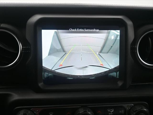 2022 Jeep Wrangler Unlimited Sahara 4x4