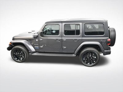 2022 Jeep Wrangler Unlimited Sahara 4x4