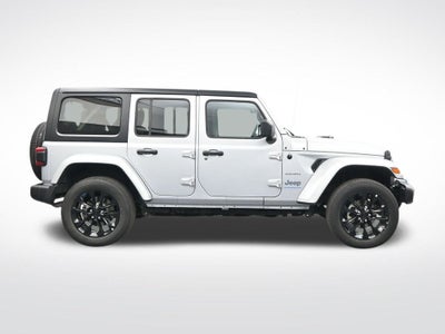 2023 Jeep Wrangler Sahara 4x4