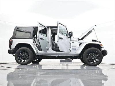 2023 Jeep Wrangler Sahara 4x4