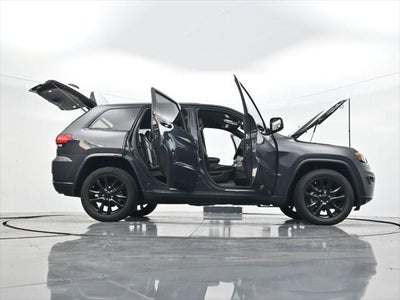 2018 Jeep Grand Cherokee Altitude 4x2