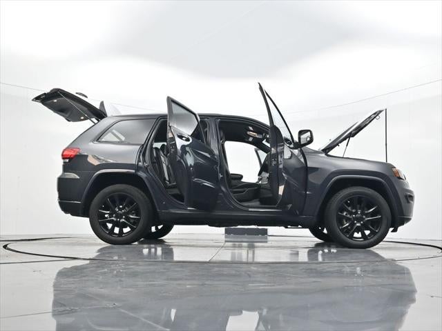 2018 Jeep Grand Cherokee Altitude 4x2