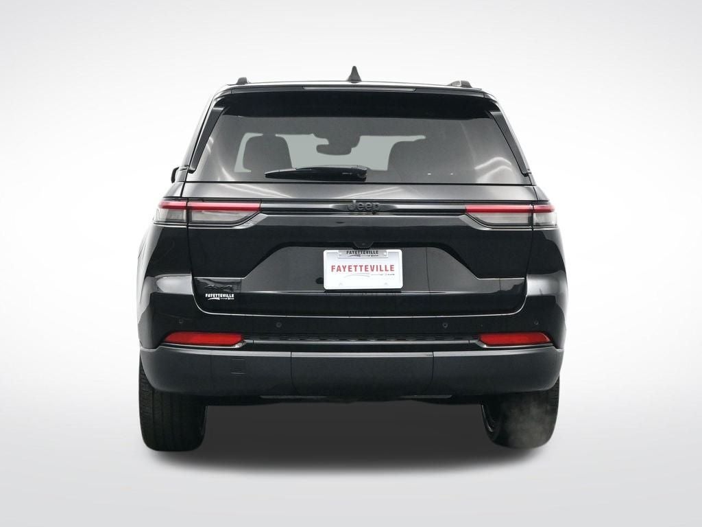 2023 Jeep Grand Cherokee Altitude 4x4