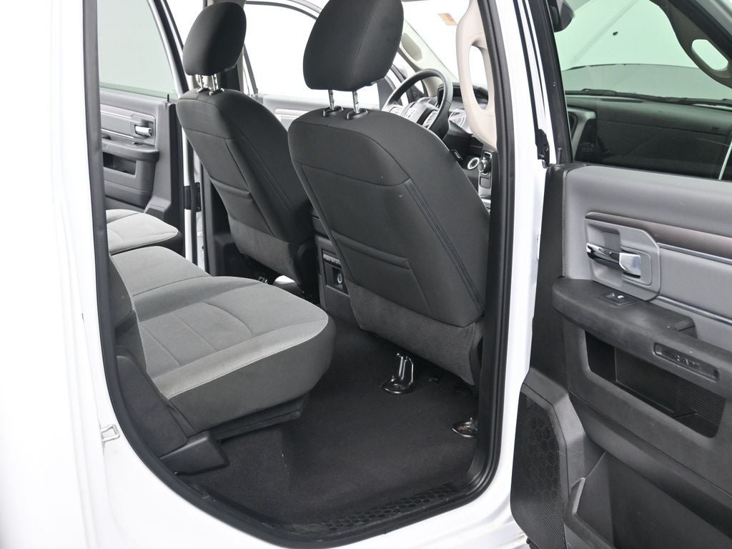 2023 RAM 1500 Classic SLT Crew Cab 4x2 5'7' Box