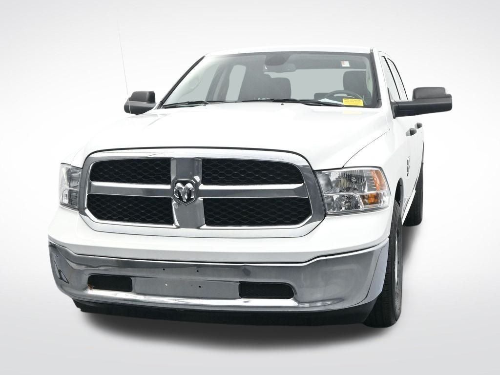 2023 RAM 1500 Classic SLT Crew Cab 4x2 5'7' Box