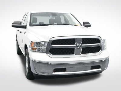 2023 RAM 1500 Classic SLT Crew Cab 4x2 5'7' Box