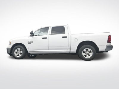 2023 RAM 1500 Classic SLT Crew Cab 4x2 5'7' Box