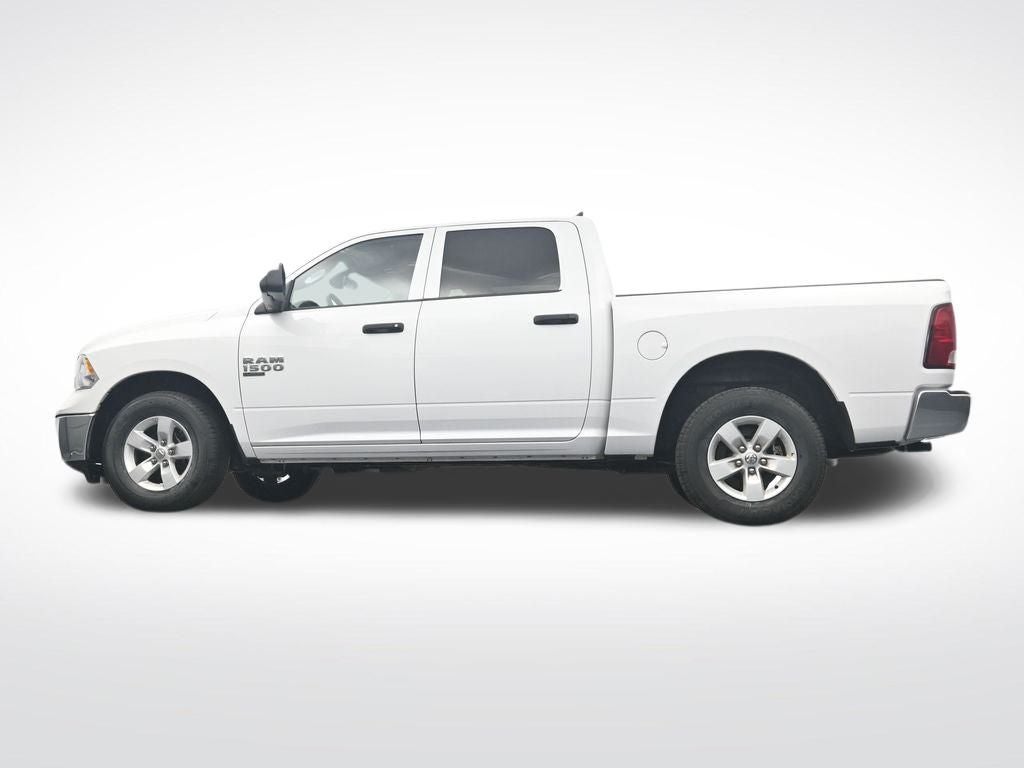 2023 RAM 1500 Classic SLT Crew Cab 4x2 5'7' Box