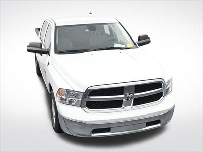 2023 RAM 1500 Classic SLT Crew Cab 4x2 5'7' Box
