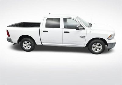 2023 RAM 1500 Classic SLT Crew Cab 4x2 5'7' Box