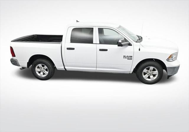 2023 RAM 1500 Classic SLT Crew Cab 4x2 5'7' Box