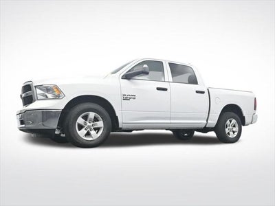 2023 RAM 1500 Classic SLT Crew Cab 4x2 5'7' Box