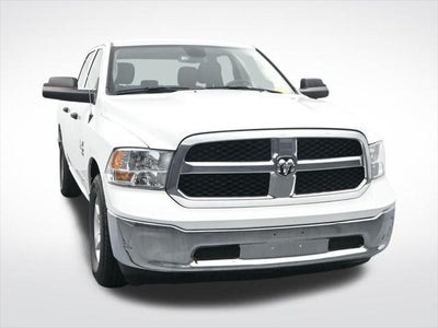 2023 RAM 1500 Classic SLT Crew Cab 4x2 5'7' Box