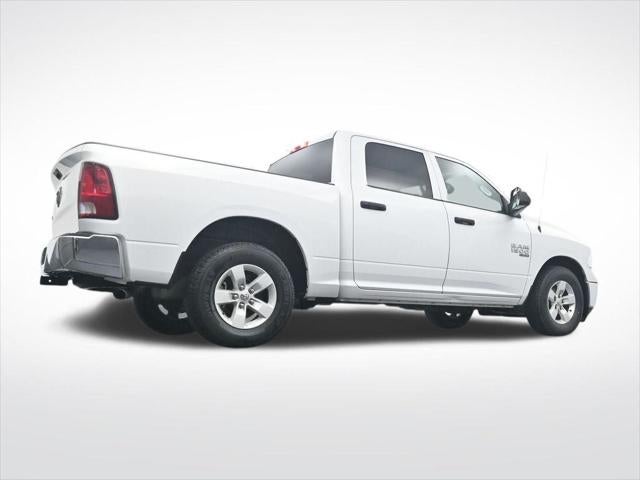 2023 RAM 1500 Classic SLT Crew Cab 4x2 5'7' Box