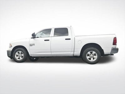 2023 RAM 1500 Classic SLT Crew Cab 4x2 5'7' Box