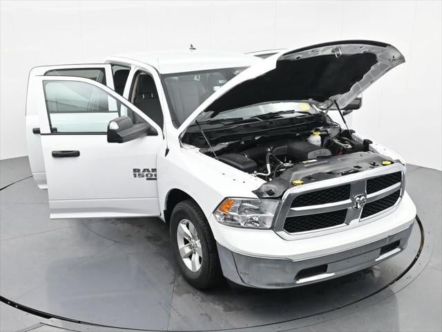 2023 RAM 1500 Classic SLT Crew Cab 4x2 5'7' Box