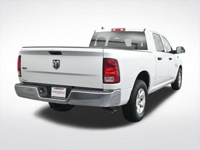 2023 RAM 1500 Classic SLT Crew Cab 4x2 5'7' Box