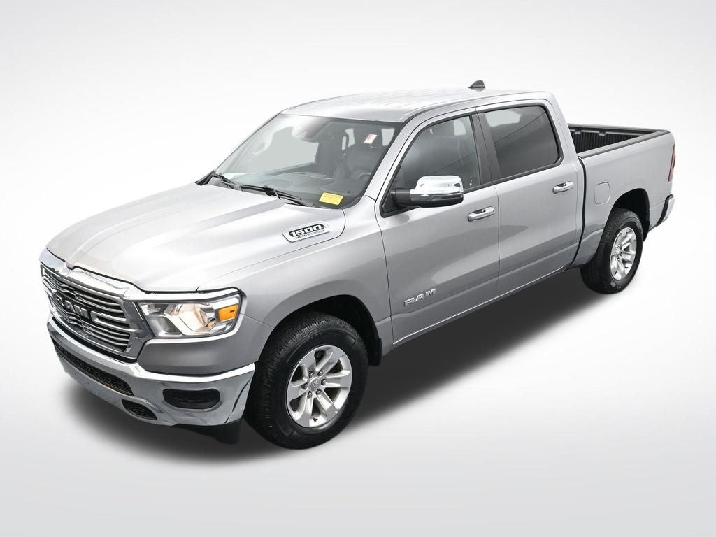 2024 RAM 1500 Laramie Crew Cab 4x2 5'7' Box