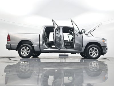 2024 RAM 1500 Laramie Crew Cab 4x2 5'7' Box