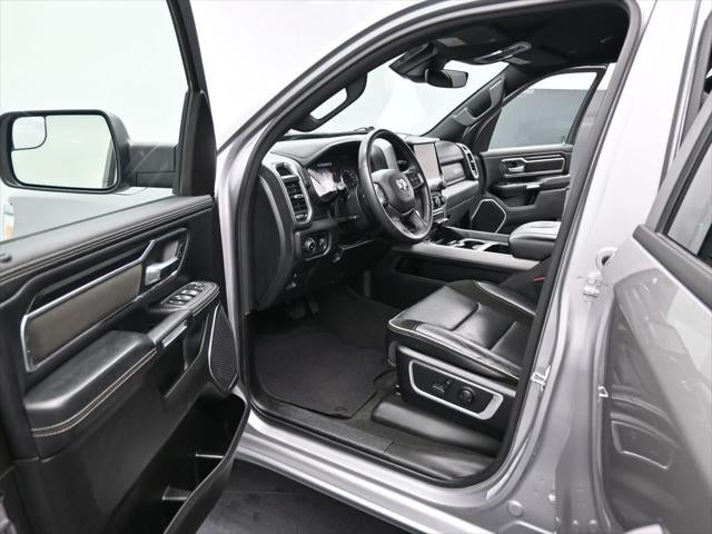 2024 RAM 1500 Laramie Crew Cab 4x2 5'7' Box