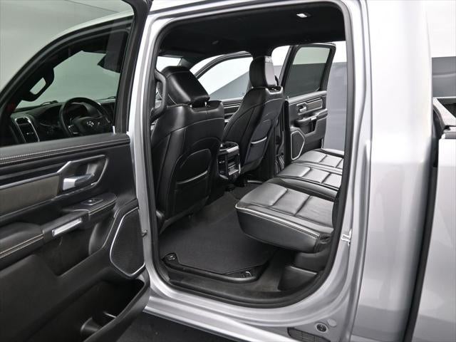 2024 RAM 1500 Laramie Crew Cab 4x2 5'7' Box