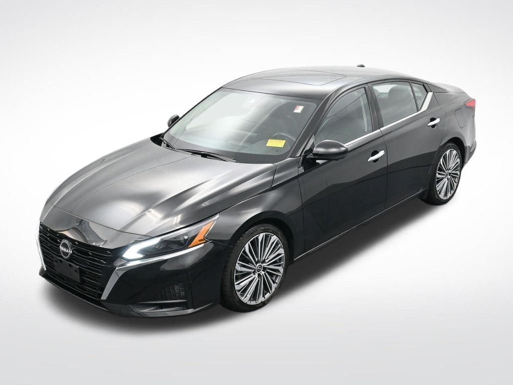 2023 Nissan Altima SL FWD