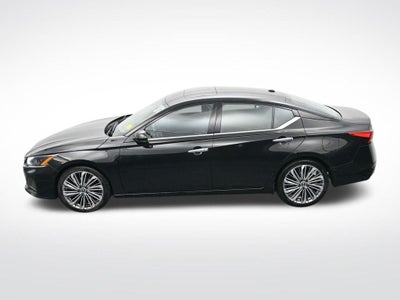 2023 Nissan Altima SL FWD