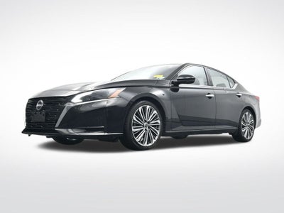 2023 Nissan Altima SL FWD