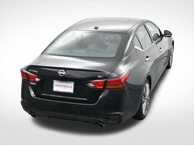 2023 Nissan Altima SL FWD