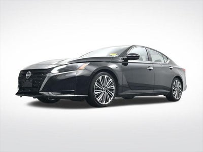 2023 Nissan Altima SL FWD