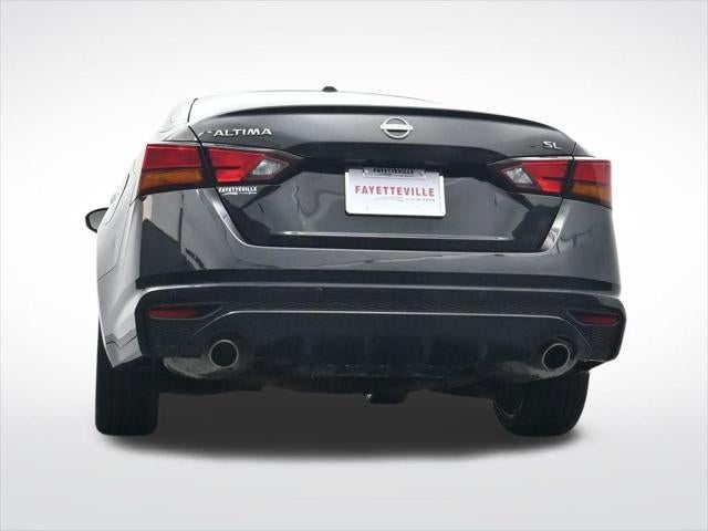 2023 Nissan Altima SL FWD