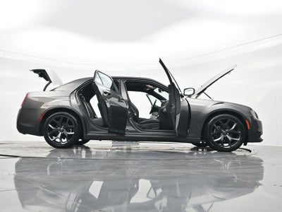 2023 Chrysler 300 300S