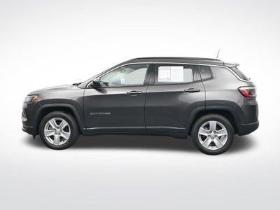 2022 Jeep Compass Latitude FWD