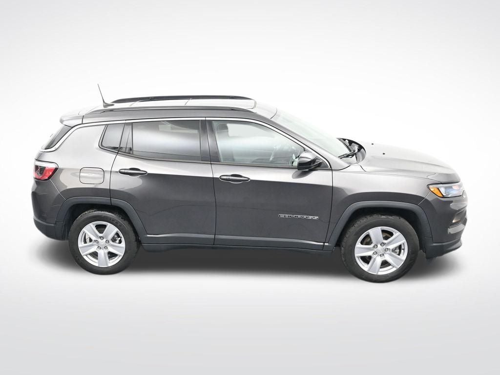 2022 Jeep Compass Latitude FWD