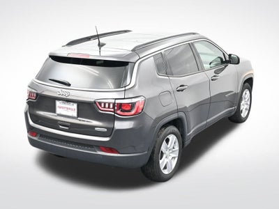 2022 Jeep Compass Latitude FWD