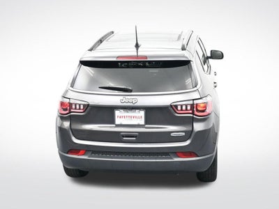 2022 Jeep Compass Latitude FWD