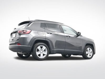 2022 Jeep Compass Latitude FWD