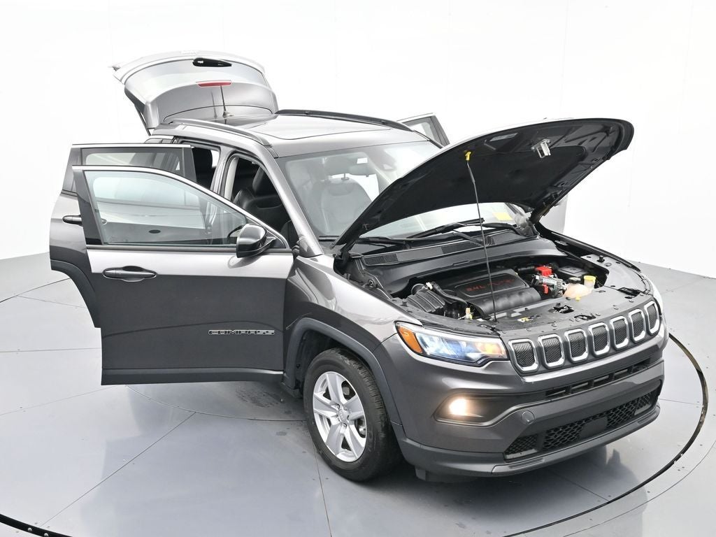 2022 Jeep Compass Latitude FWD