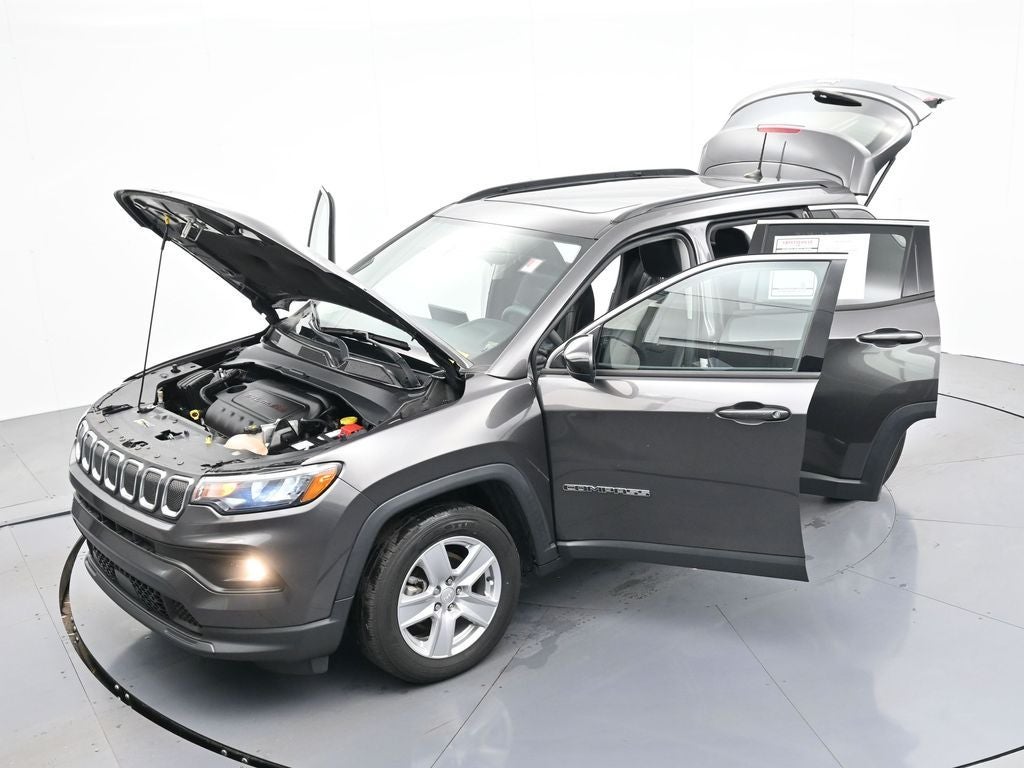 2022 Jeep Compass Latitude FWD