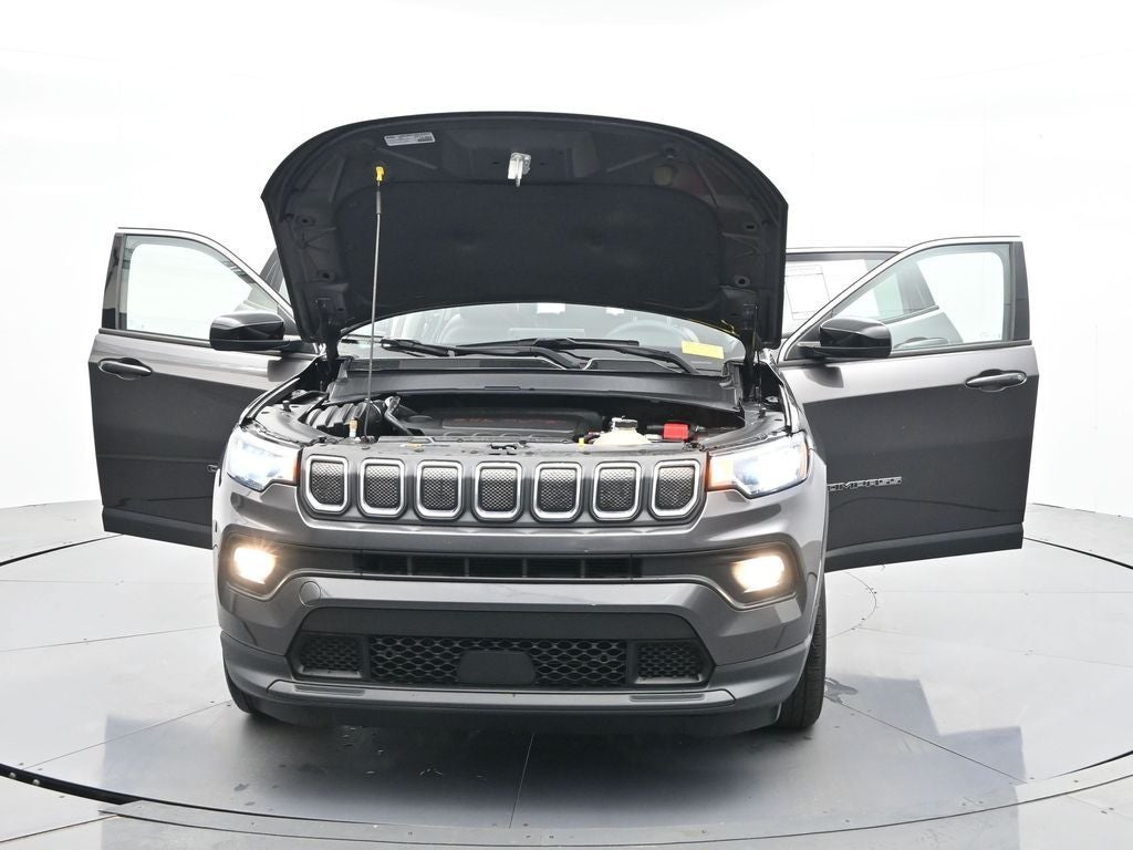 2022 Jeep Compass Latitude FWD