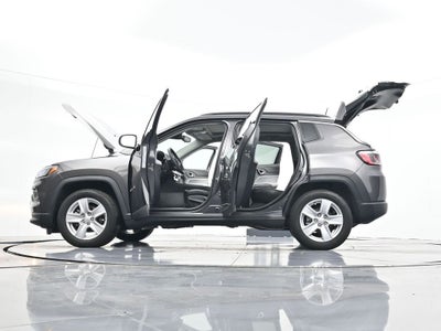 2022 Jeep Compass Latitude FWD