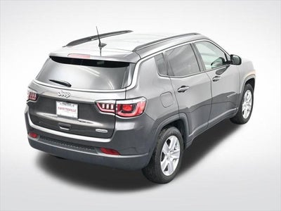 2022 Jeep Compass Latitude FWD