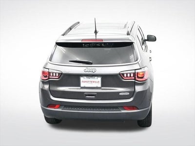 2022 Jeep Compass Latitude FWD