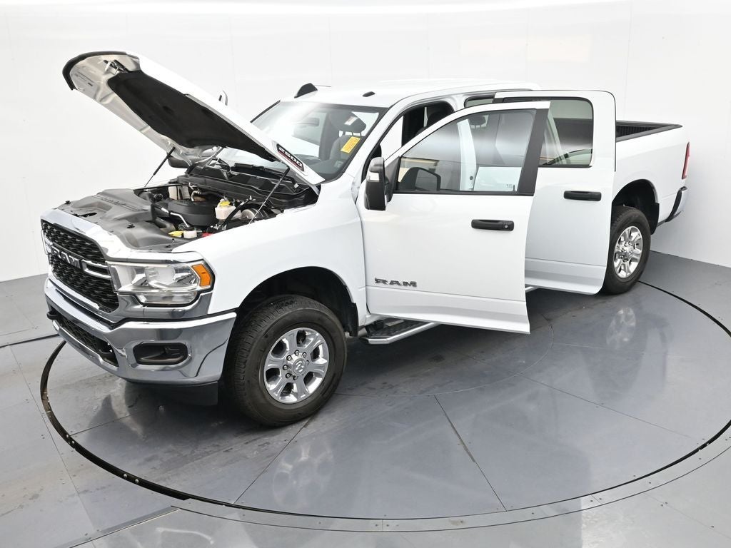 2024 RAM 2500 Big Horn Crew Cab 4x4 6'4' Box