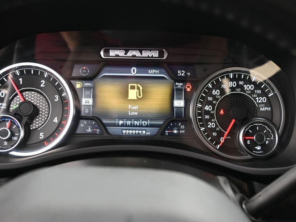 2024 RAM 2500 Laramie Crew Cab 4x4 6'4' Box