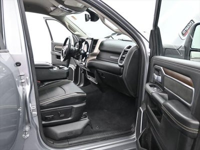 2024 RAM 2500 Laramie Crew Cab 4x4 6'4' Box