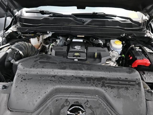 2024 RAM 2500 Laramie Crew Cab 4x4 6'4' Box