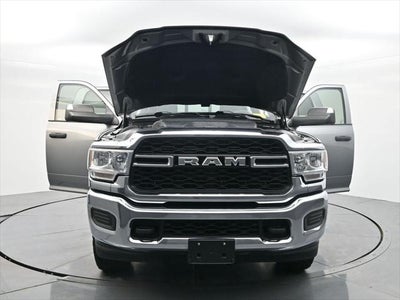 2021 RAM 2500 Tradesman Crew Cab 4x4 8' Box